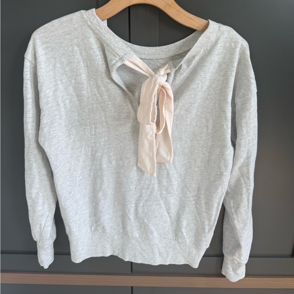 NWT LOFT Gray Knit Cotton Sweatshirt Top with Pink bow Tie Back • S